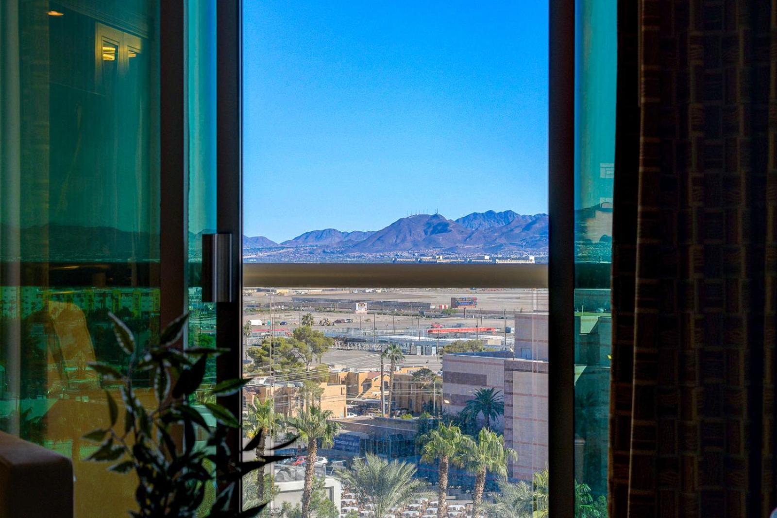 Luxe 702 Mgm Signature With Balcony Las Vegas Bagian luar foto