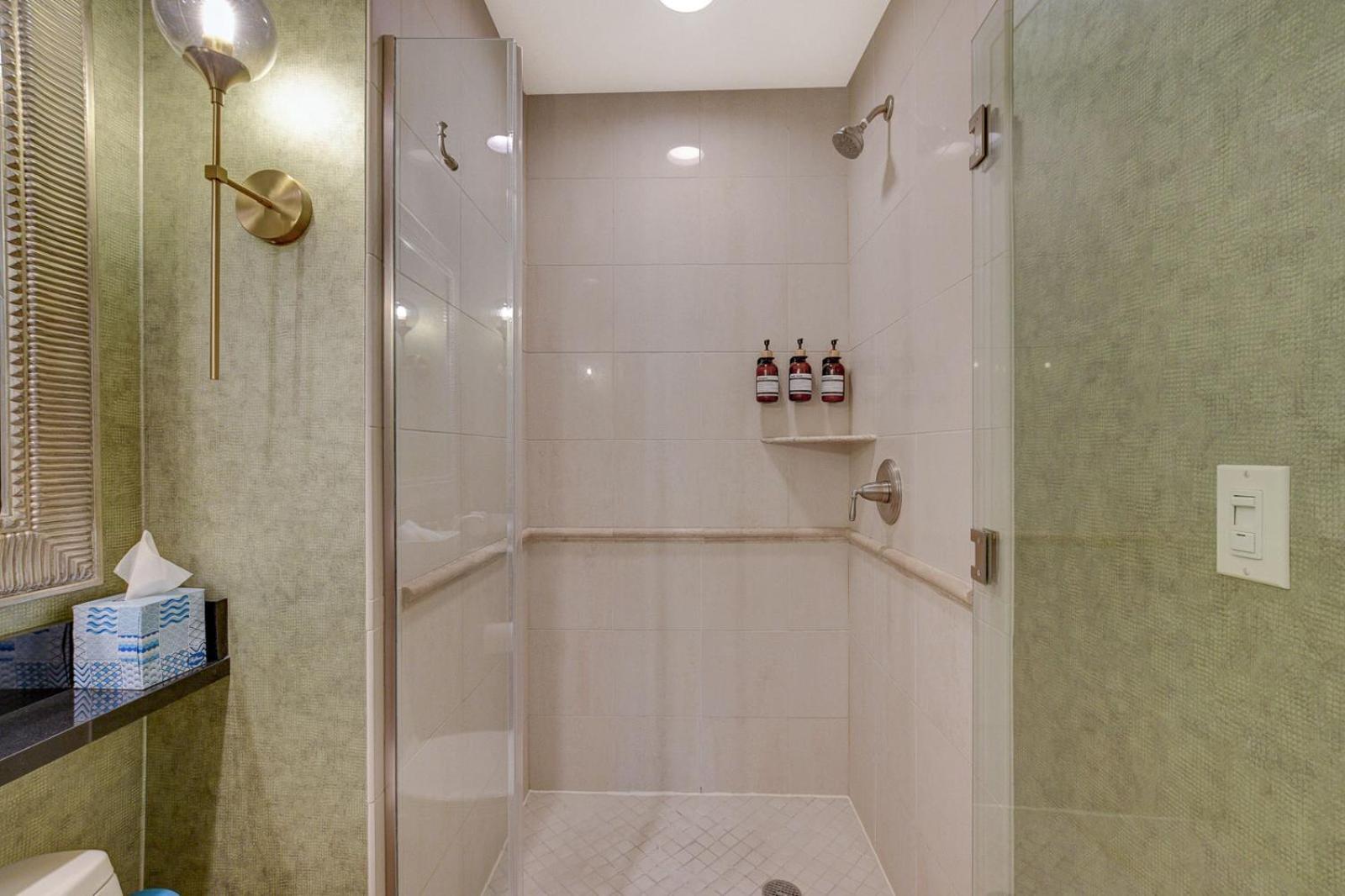 Luxe 702 Mgm Signature With Balcony Las Vegas Bagian luar foto